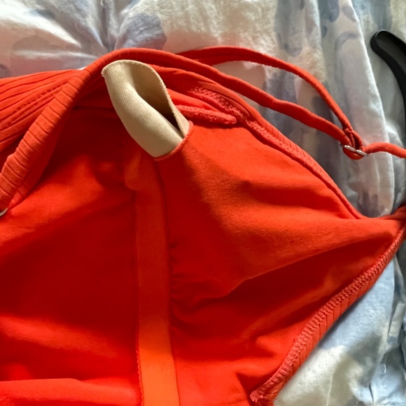 One piece swimsuit - Picture 7 of 9